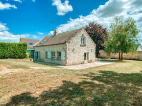 Cozy Farm House in Boncourt with Barbeque